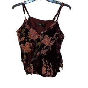 MINK PINK CRUSHED VELVET FLORAL TOP SIZE M NWT